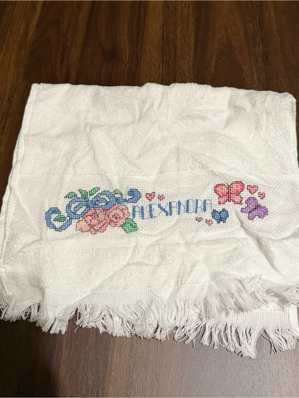 Alexandra bib